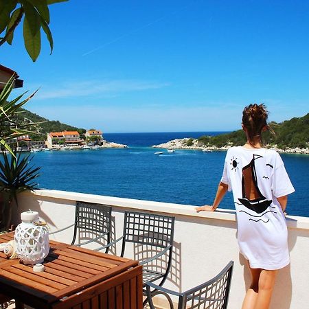Accommodation Triton Lastovo المظهر الخارجي الصورة