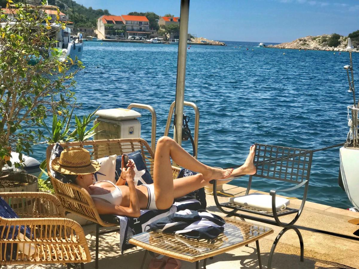Accommodation Triton Lastovo المظهر الخارجي الصورة