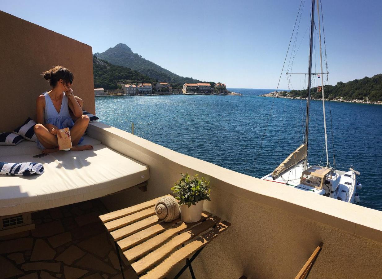 Accommodation Triton Lastovo المظهر الخارجي الصورة